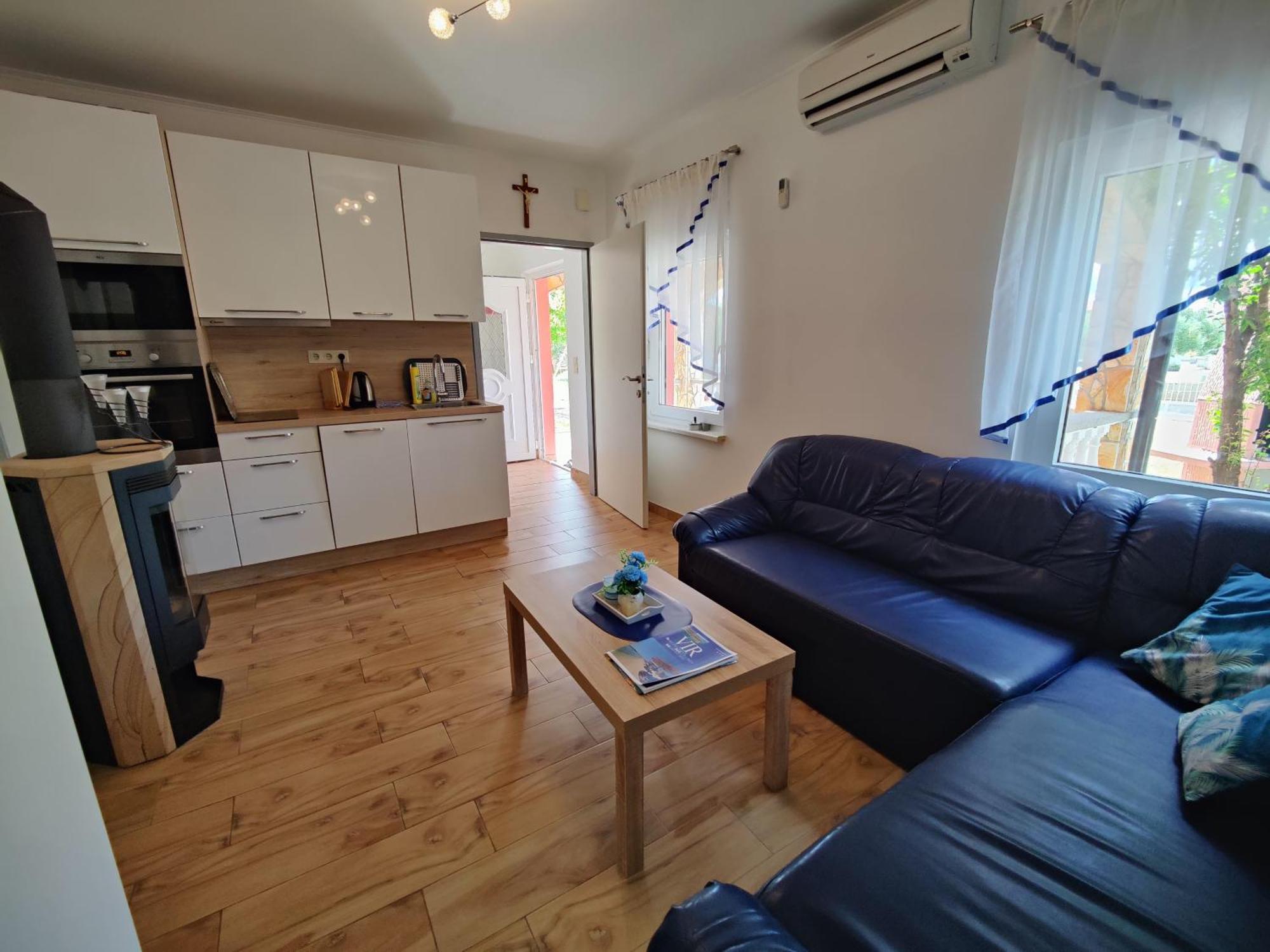 Apartments Fida Vir Εξωτερικό φωτογραφία