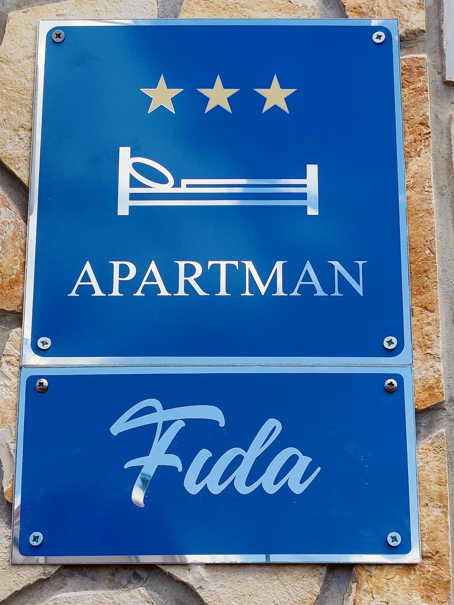 Apartments Fida Vir Εξωτερικό φωτογραφία