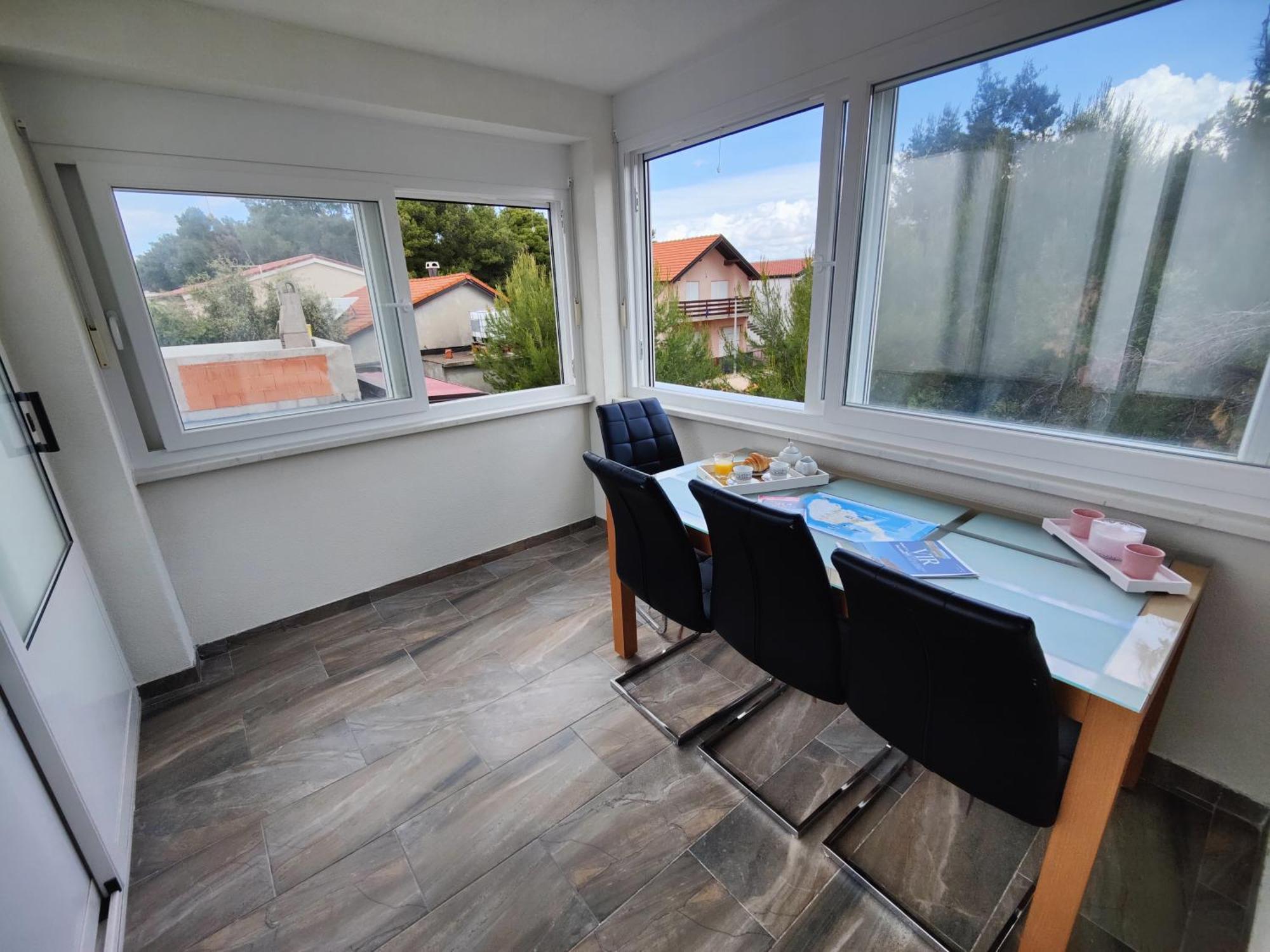 Apartments Fida Vir Εξωτερικό φωτογραφία